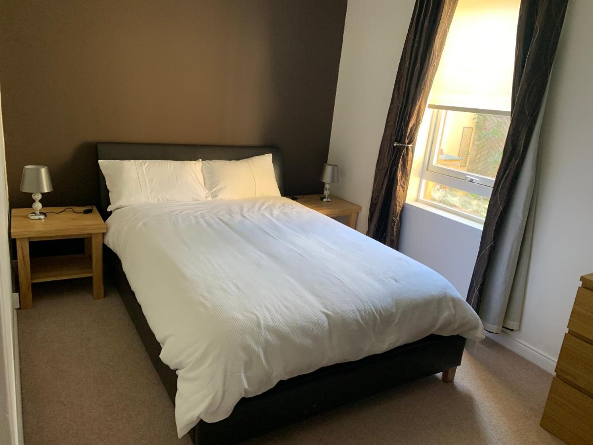 1 Bedroom Central Flat With Parking Space Edinburgh Luaran gambar